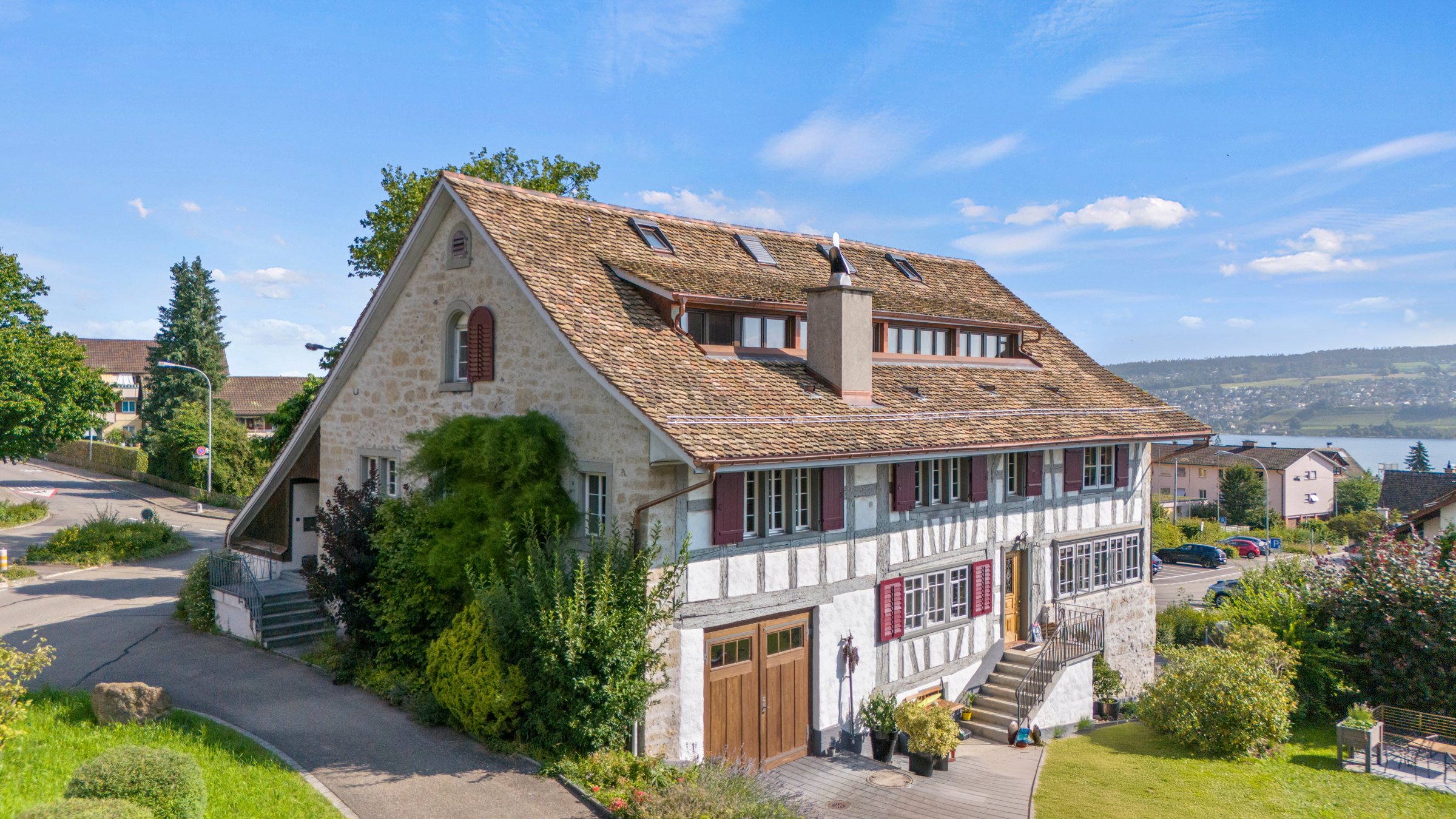Titelfoto: Bauernhaus Bleierstrasse 37 in Oberrieden