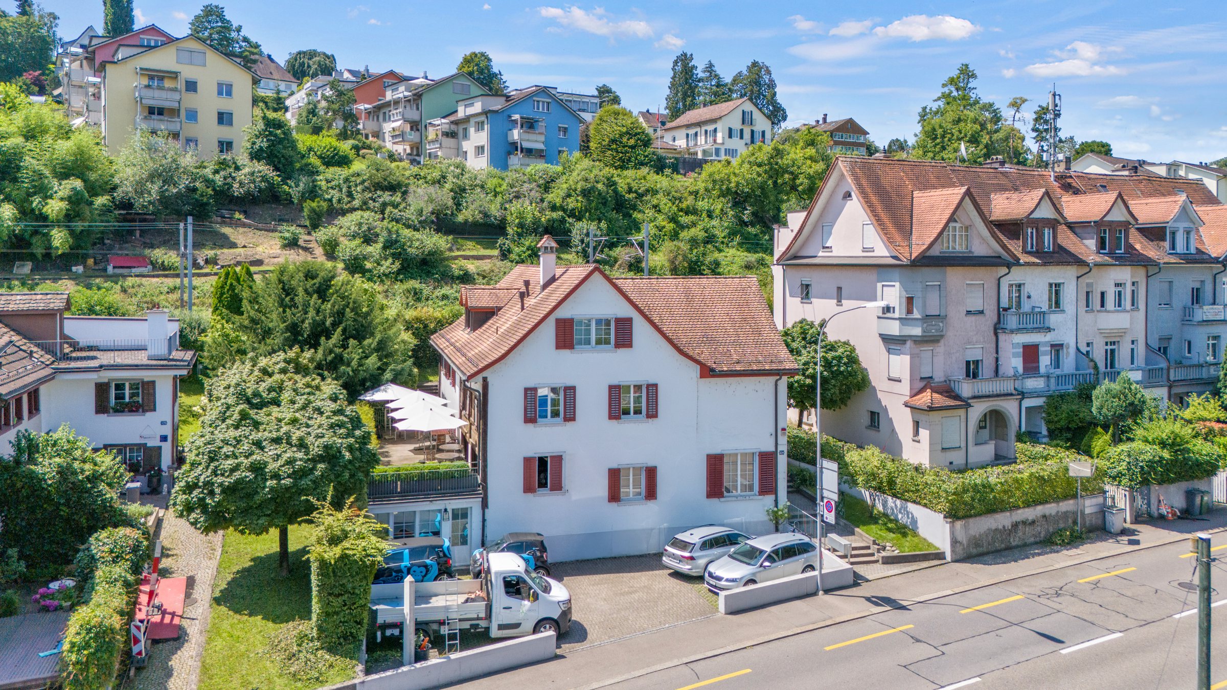Titelfoto: Geschäftshaus Seestrasse 520 in Zürich
