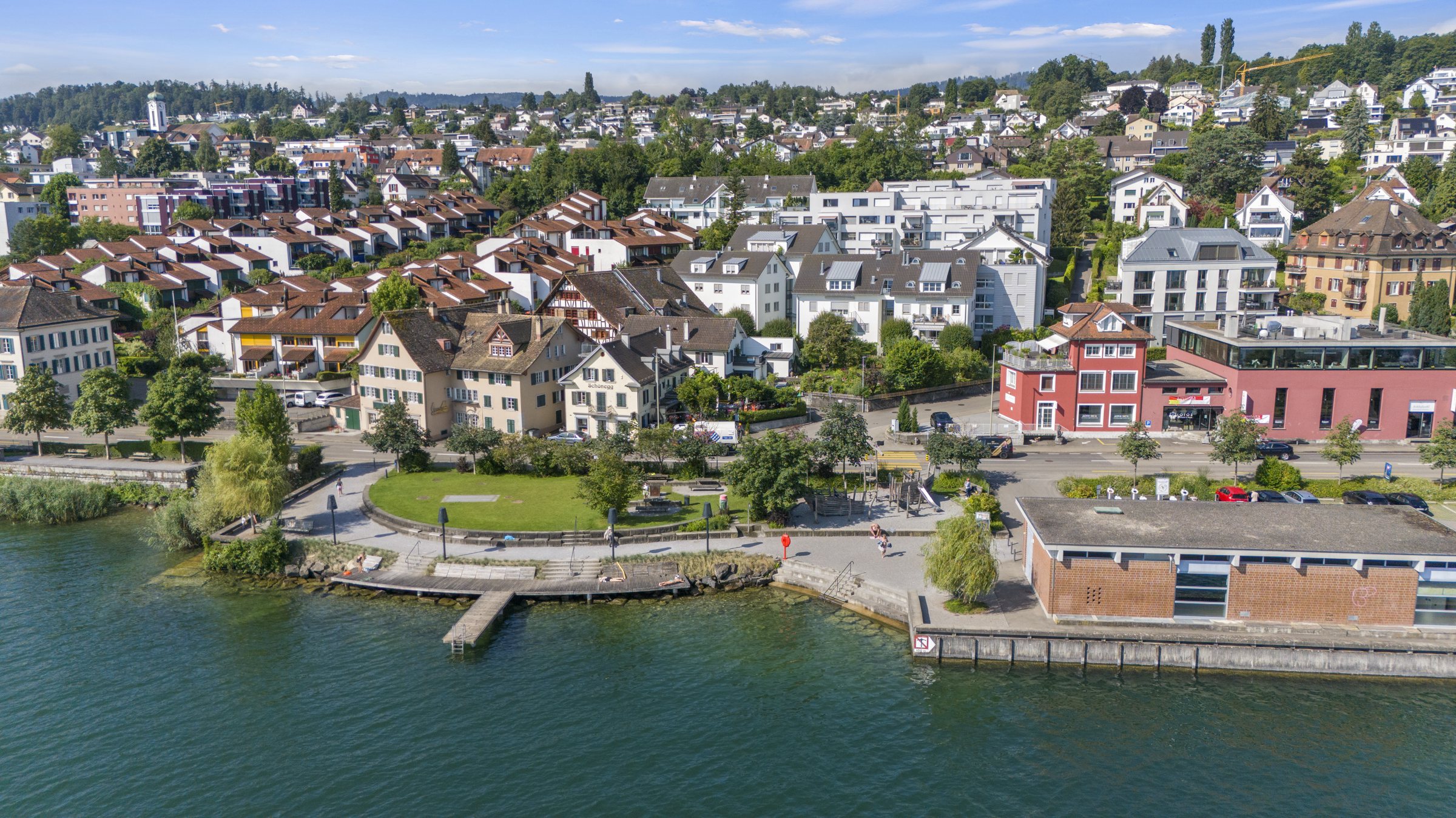 Drohnenaufnahme der Villa Schönegg in Rüschlikon